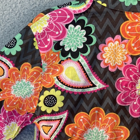 Vera Bradley Bright Floral Paisley Button Top Size XS 100% Cotton Long‎ Sleeve - Picture 10 of 12